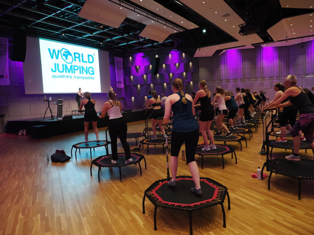 World_Jumping_Party